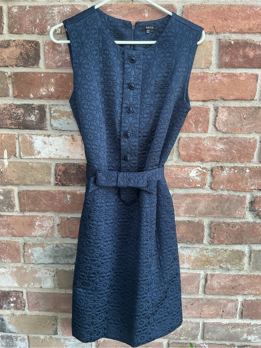 Raoul Navy pattered Sleeveless Textured Dress with Belt size 10